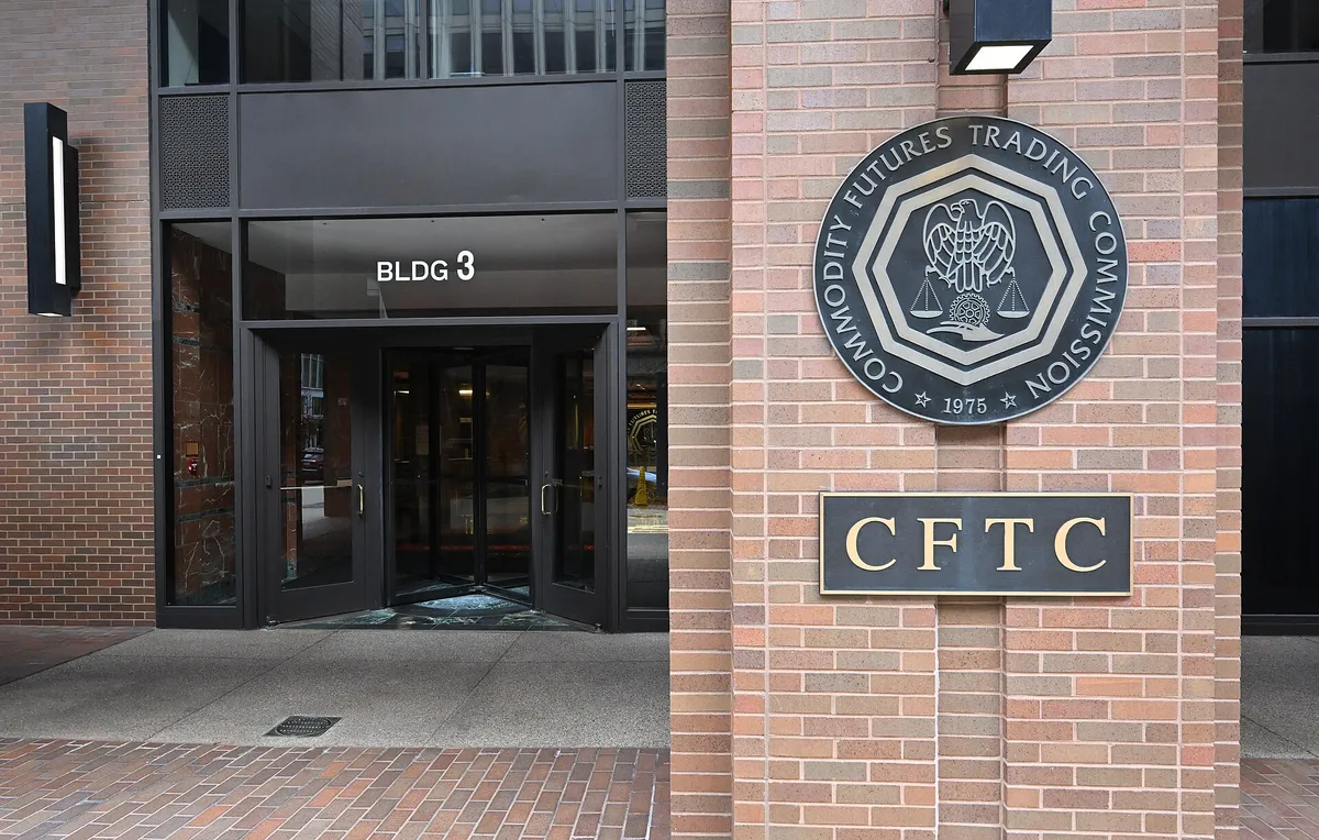 ทางเข้าอาคาร CFTC กรุงวอชิงตัน